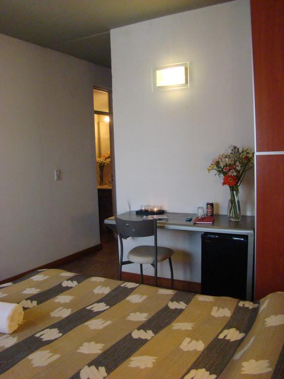 Hotel Necof Rosario Pokoj fotografie